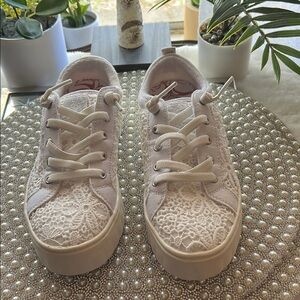 White Lace Women's Sneakers Roxy
